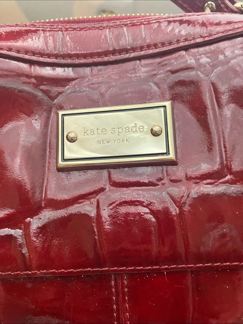 kate spade burgundy wine red patent leather embossed lg shoulder hand bag rare